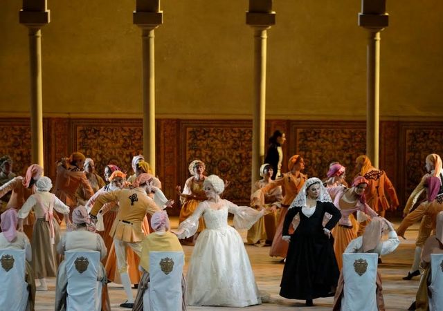 «Женитьба Фигаро» в постановке Литовского национального театра оперы и балета