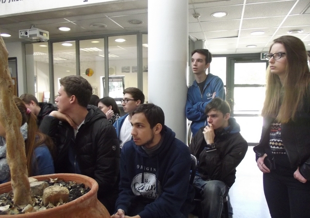 Участники программы «Бинат атид» в кампусе Гив'ат Рам Еврейского университета