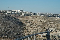 800px-Tunnel_to_Gush_Etzion._main