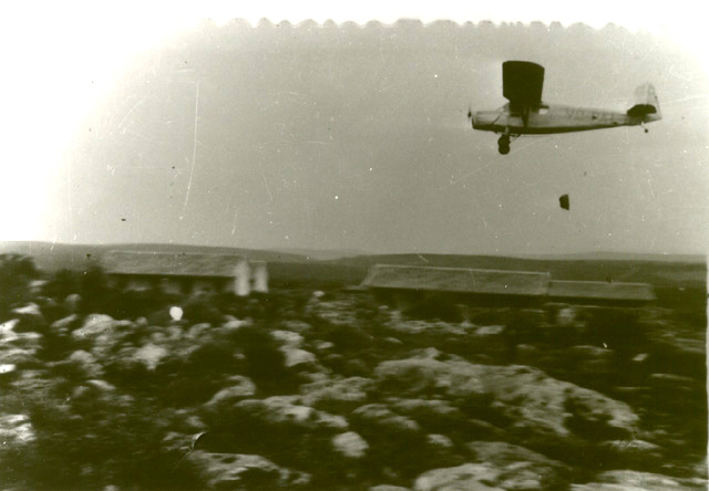 Air_dropping_supplies_to_Yehiam,_1948