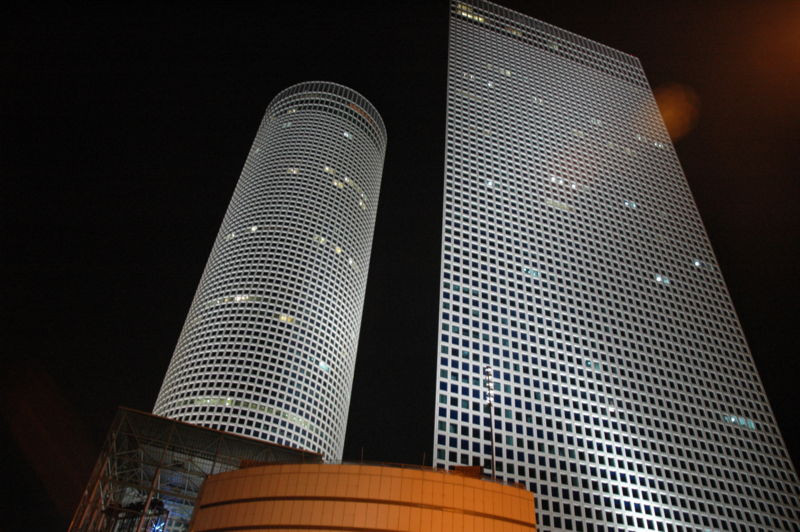 Башни делового центра «Азриэли» в Тель-Авиве