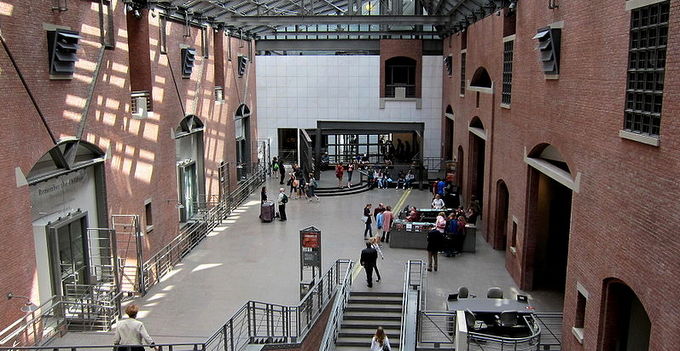 Мемориальный музей Холокоста в Вашингтоне. Фото: Википедия